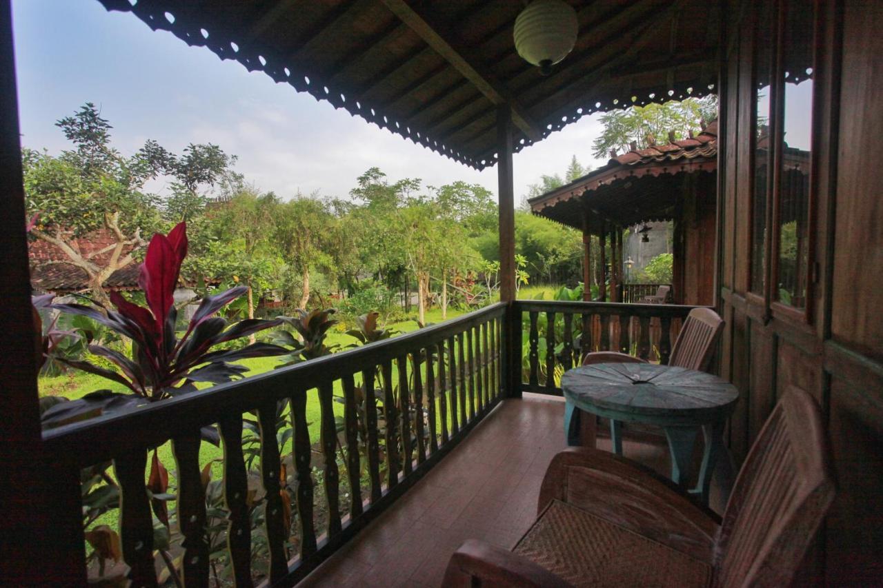 Amata Borobudur Resort Magelang Exterior photo